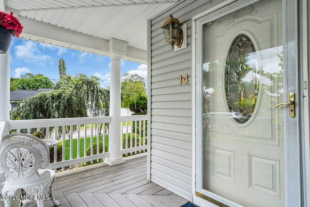 14 Dolan Avenue, Aberdeen, NJ 07747