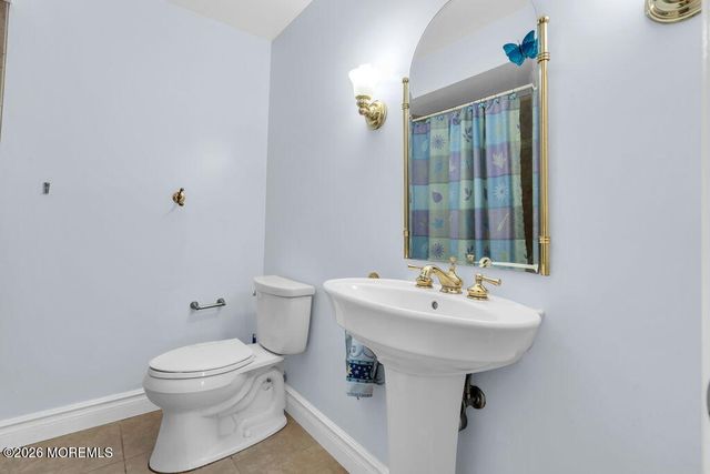 14 Dolan Avenue, Aberdeen, NJ 07747