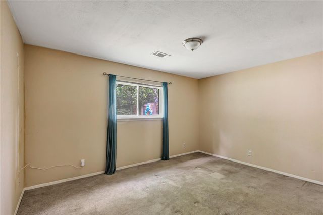 3005 Kindt Drive, Dayton, TX 77535