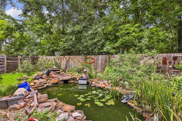 3005 Kindt Drive, Dayton, TX 77535