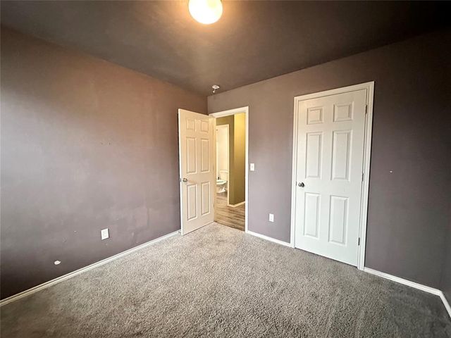 1914 Oak Tree Court, Shawnee, OK 74804