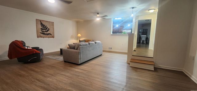 147 Sparksford Dr Drive, Russellville, AR 72802