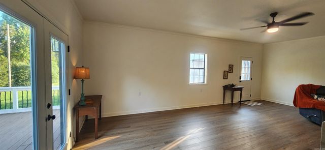 147 Sparksford Dr Drive, Russellville, AR 72802