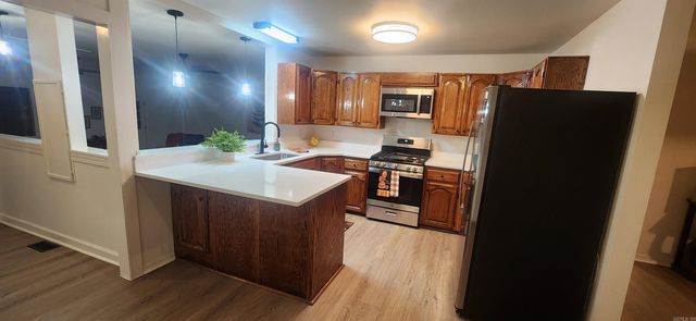 147 Sparksford Dr Drive, Russellville, AR 72802