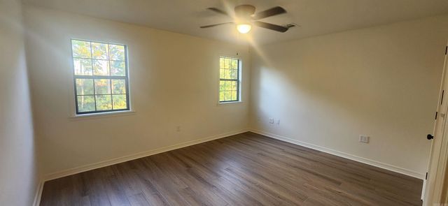 147 Sparksford Dr Drive, Russellville, AR 72802