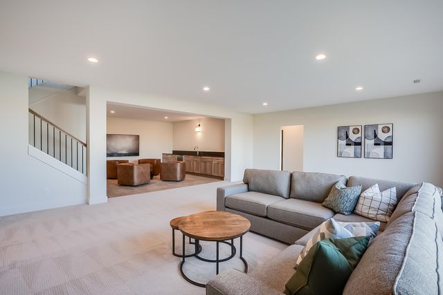 4620 N Ridge Port St., Wichita, KS 67205