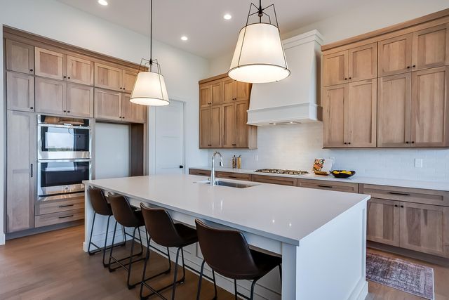 4620 N Ridge Port St., Wichita, KS 67205