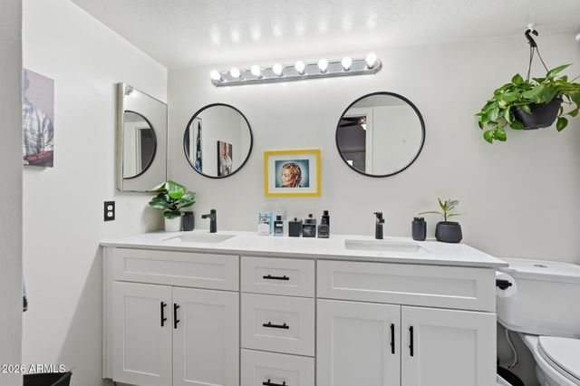4205 E LUDLOW Drive, Phoenix, AZ 85032