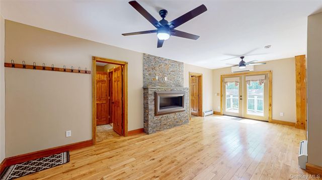 407 Yankee Lake Road, Wurtsboro, NY 12790