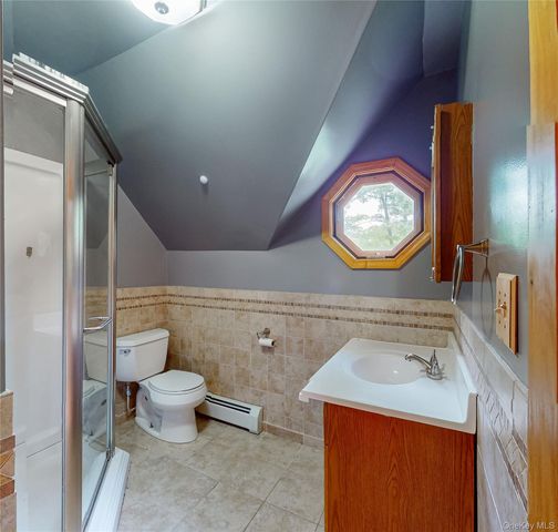 407 Yankee Lake Road, Wurtsboro, NY 12790