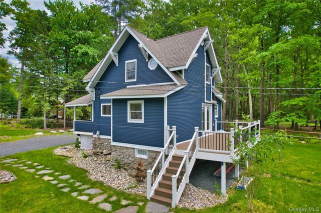 407 Yankee Lake Road, Wurtsboro, NY 12790