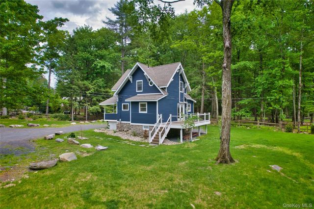 407 Yankee Lake Road, Wurtsboro, NY 12790