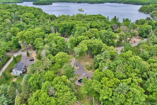 407 Yankee Lake Road, Wurtsboro, NY 12790
