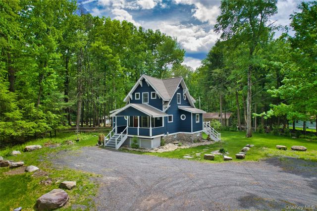 407 Yankee Lake Road, Wurtsboro, NY 12790
