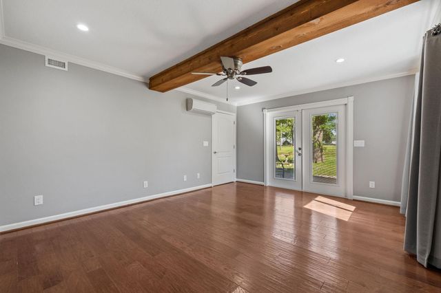271 Jennings Lane, Livingston, TX 77351