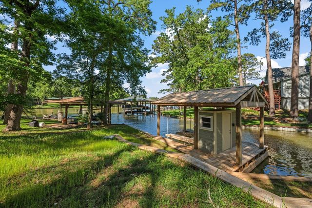 271 Jennings Lane, Livingston, TX 77351