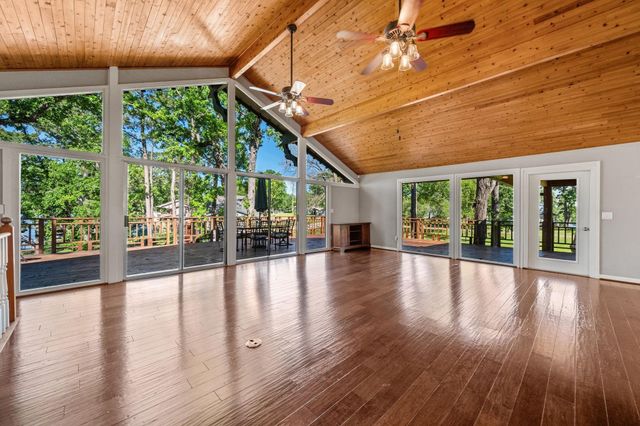 271 Jennings Lane, Livingston, TX 77351