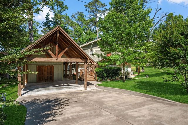 271 Jennings Lane, Livingston, TX 77351