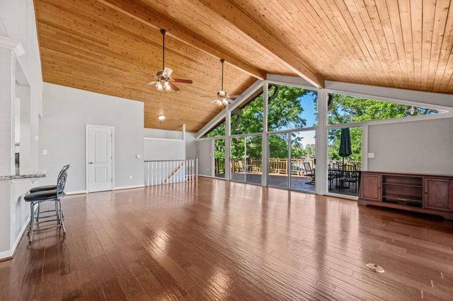 271 Jennings Lane, Livingston, TX 77351