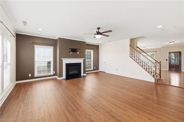 195 Creeks Edge Court, Clemmons, NC 27012