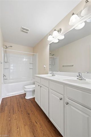 195 Creeks Edge Court, Clemmons, NC 27012