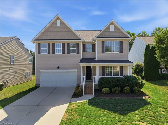195 Creeks Edge Court, Clemmons, NC 27012