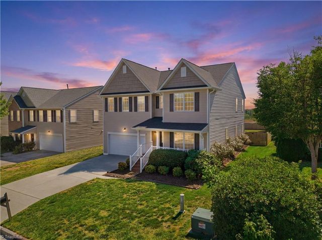 195 Creeks Edge Court, Clemmons, NC 27012