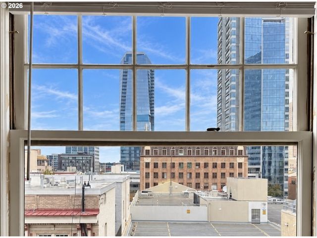 1005 Sw PARK Ave 703, Portland, OR 97205