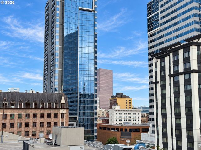 1005 Sw PARK Ave 703, Portland, OR 97205