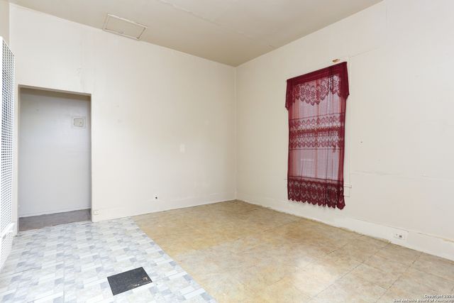 1238 PASO HONDO, San Antonio, TX 78202