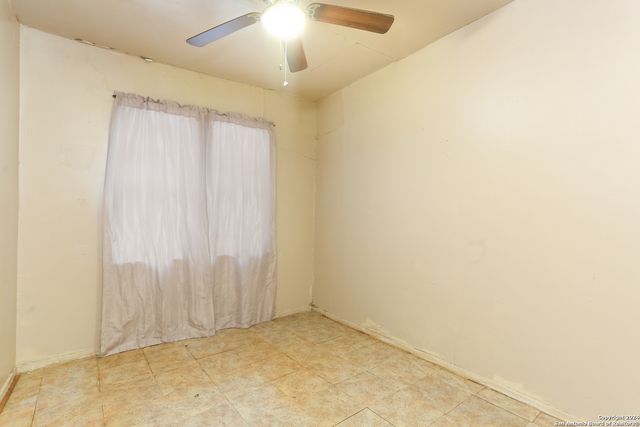 1238 PASO HONDO, San Antonio, TX 78202