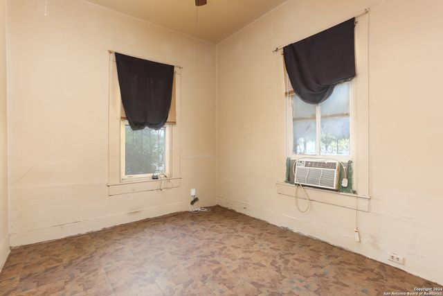 1238 PASO HONDO, San Antonio, TX 78202