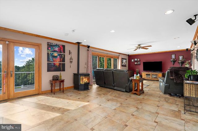 2067 OLD WASHINGTON RD, Westminster, MD 21157