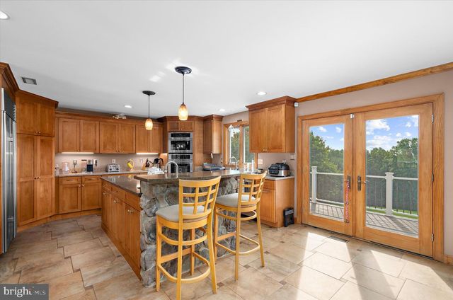 2067 OLD WASHINGTON RD, Westminster, MD 21157