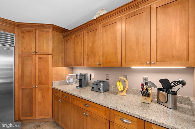 2067 OLD WASHINGTON RD, Westminster, MD 21157