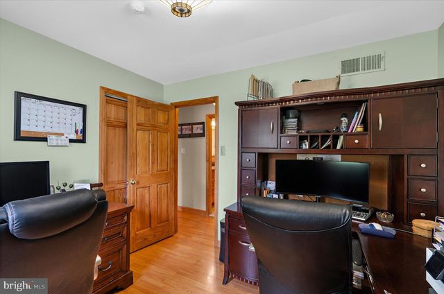 2067 OLD WASHINGTON RD, Westminster, MD 21157