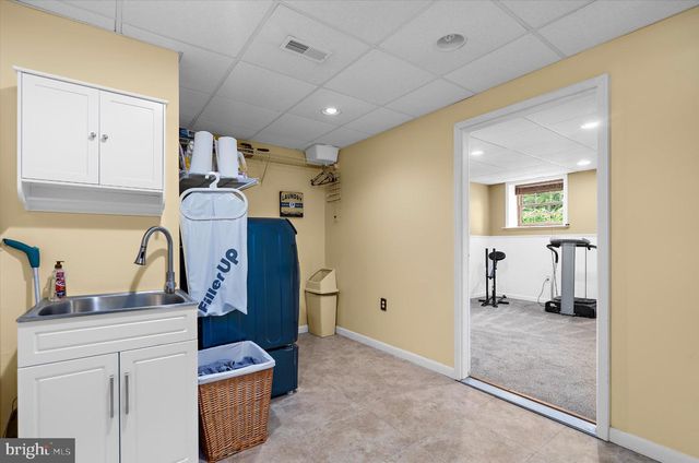 2067 OLD WASHINGTON RD, Westminster, MD 21157