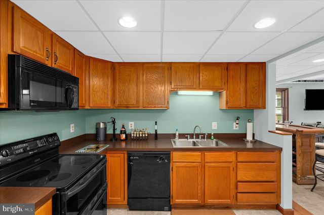 2067 OLD WASHINGTON RD, Westminster, MD 21157
