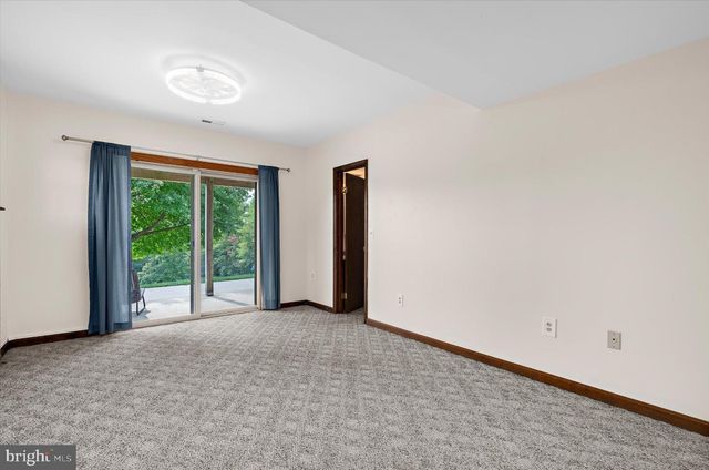2067 OLD WASHINGTON RD, Westminster, MD 21157