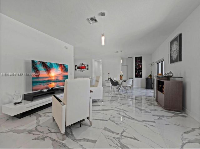 13351 SW 190th Street, Miami, FL 33177