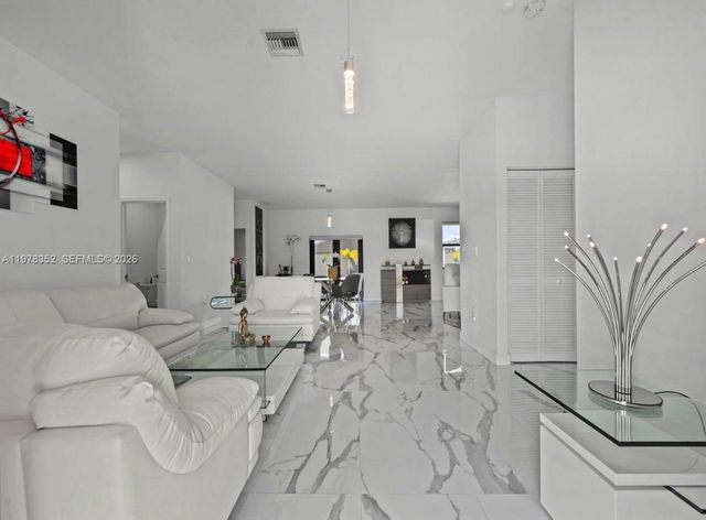 13351 SW 190th Street, Miami, FL 33177