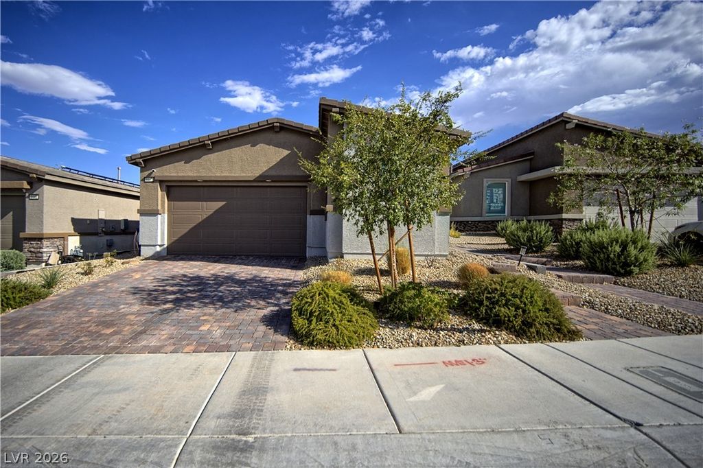 9447 Elmhurst Ridge Avenue, Las Vegas, NV 89143 — photo 2