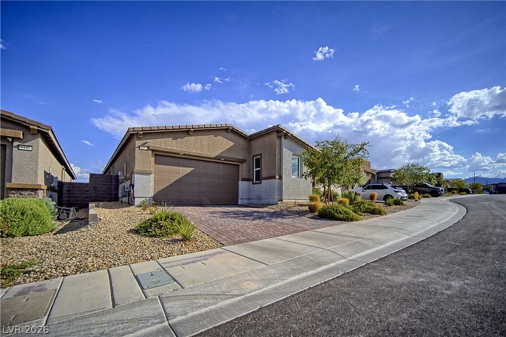9447 Elmhurst Ridge Avenue, Las Vegas, NV 89143 — photo 4