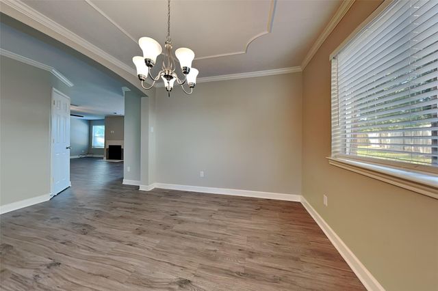 29439 Fox River Drive, Spring, TX 77386