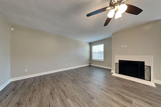 29439 Fox River Drive, Spring, TX 77386