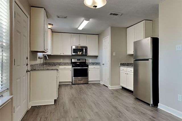 29439 Fox River Drive, Spring, TX 77386