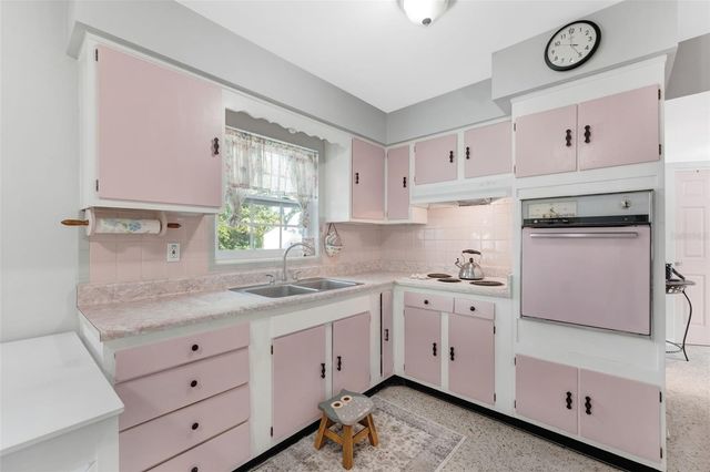 1719 CARDINAL DRIVE, Clearwater, FL 33759