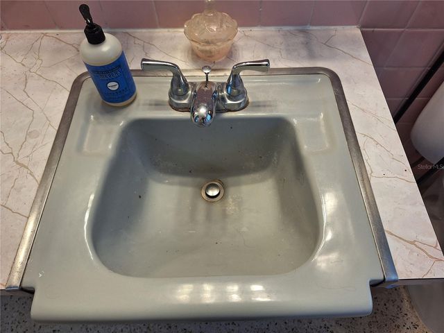 1719 CARDINAL DRIVE, Clearwater, FL 33759