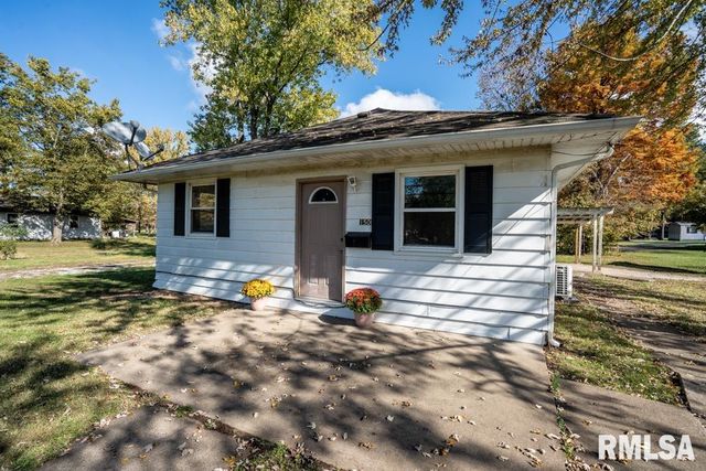 1500 N 13TH Street, Herrin, IL 62948