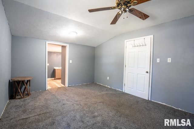 1500 N 13TH Street, Herrin, IL 62948